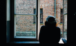 6 ways to reach out to those overseas Image