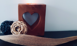 Suicide: The grief of those left behind Image